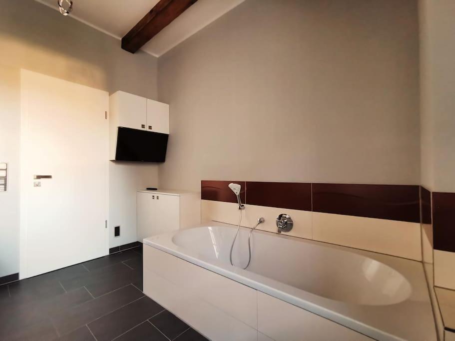 Komfortables Apartment Im Zentrum Erfurts Экстерьер фото